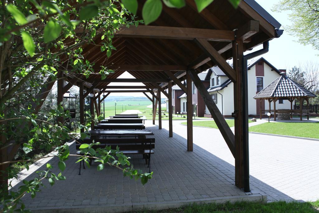 Biala Akacja Resort & Business Prudnik Exterior foto